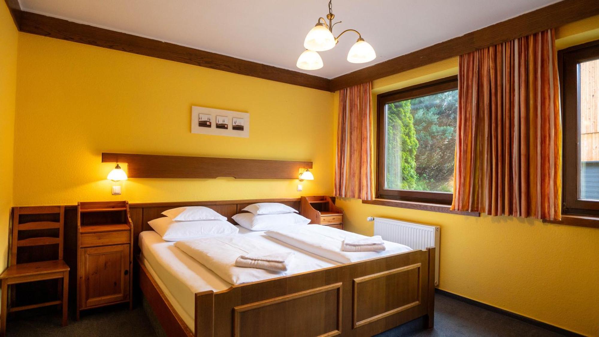 Haus Anna - Kaernten Card Im Sommer Inklusive Bad Kleinkirchheim Exterior foto
